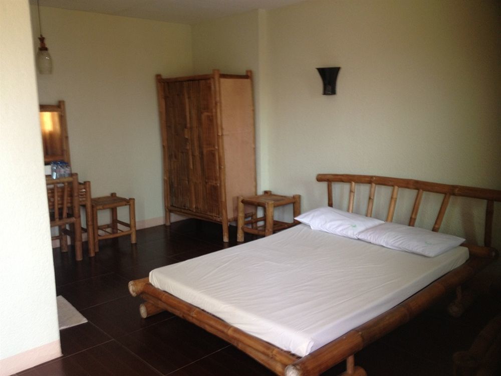 Moalboal Beach Resort Alcantara  Eksteriør billede