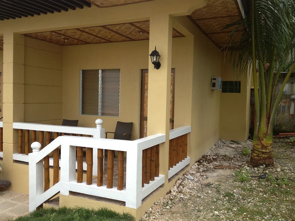Moalboal Beach Resort Alcantara  Eksteriør billede
