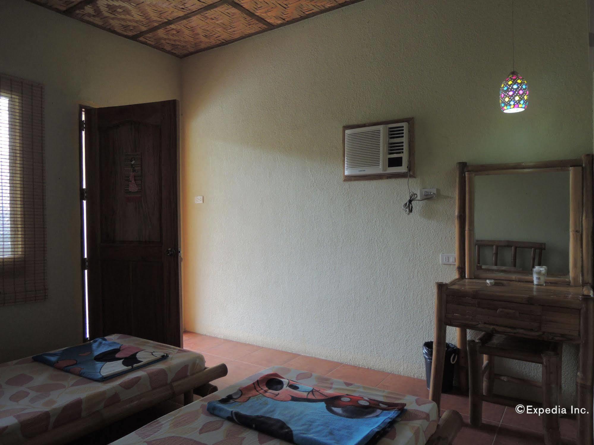 Moalboal Beach Resort Alcantara  Eksteriør billede